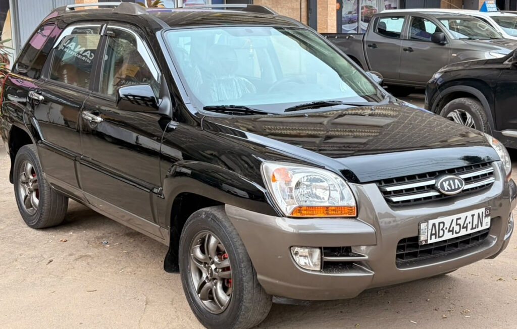 kia sportage anime 2007 noir