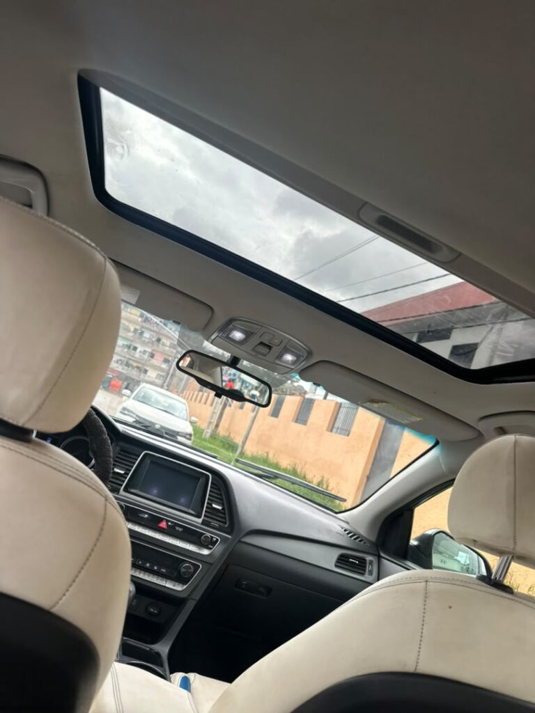 HYUNDAI SONATA whatsapp image 2026 10 14 at 21.54.59