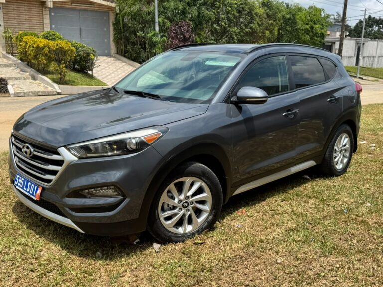 HYUNDAI TUCSON whatsapp image 2026 10 14 at 21.55.30