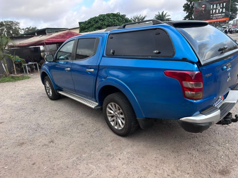 MITSUBISHI L200 whatsapp image 2026 10 14 at 21.56.35