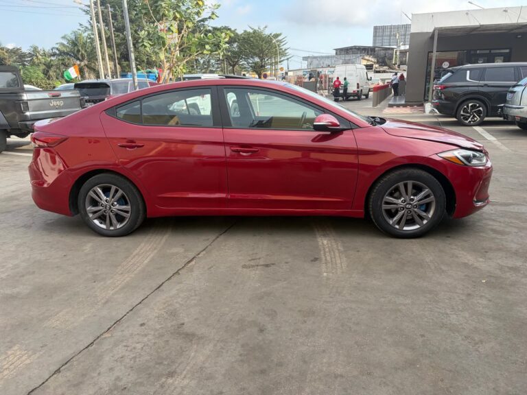 HYUNDAI ELANTRA whatsapp image 2026 10 14 at 21.58.56 (3)