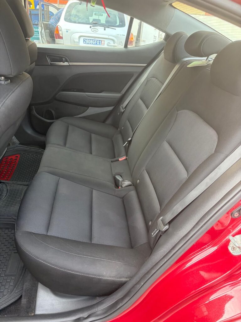 HYUNDAI ELANTRA whatsapp image 2026 10 14 at 21.58.57 (1)