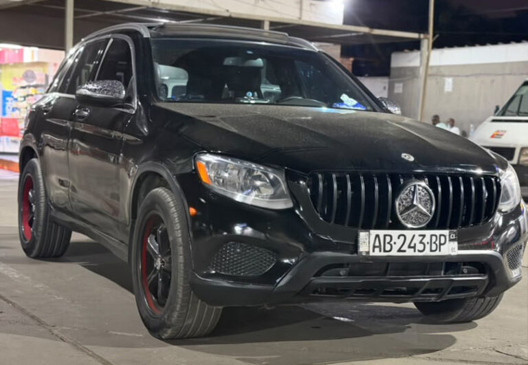 MERCEDES-BENZ GLC